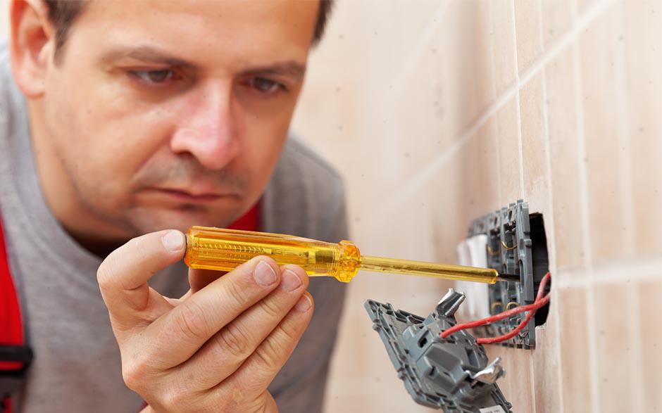 dépannage électricien Louvres